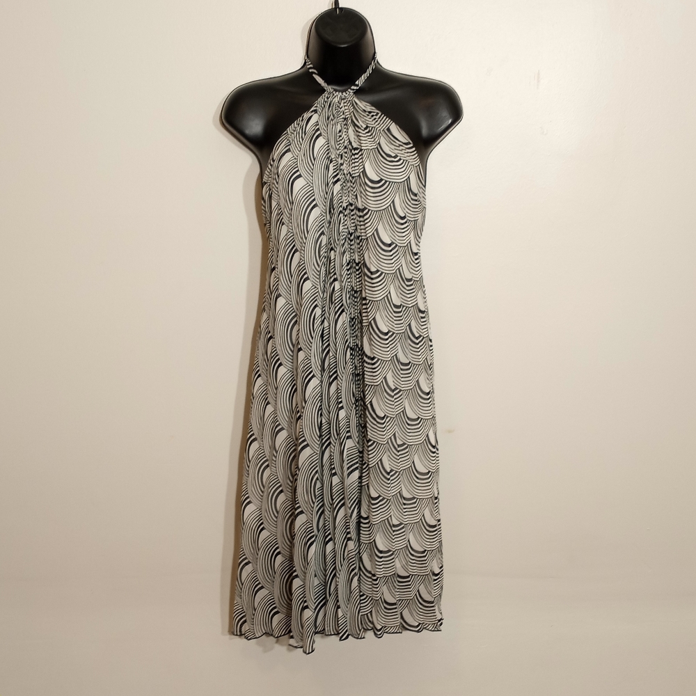 TAYLOR & HYDE High Neck Backless Pleated Dress